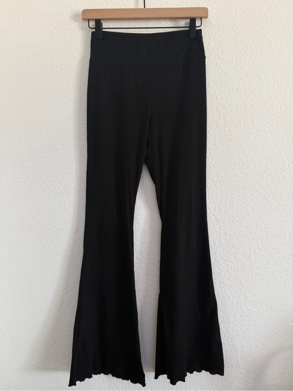 no boundaries flared leggings